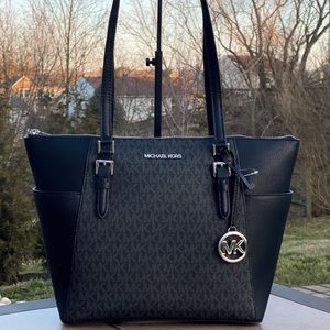 NWT Michael Kors Charlotte Top Zip Tote